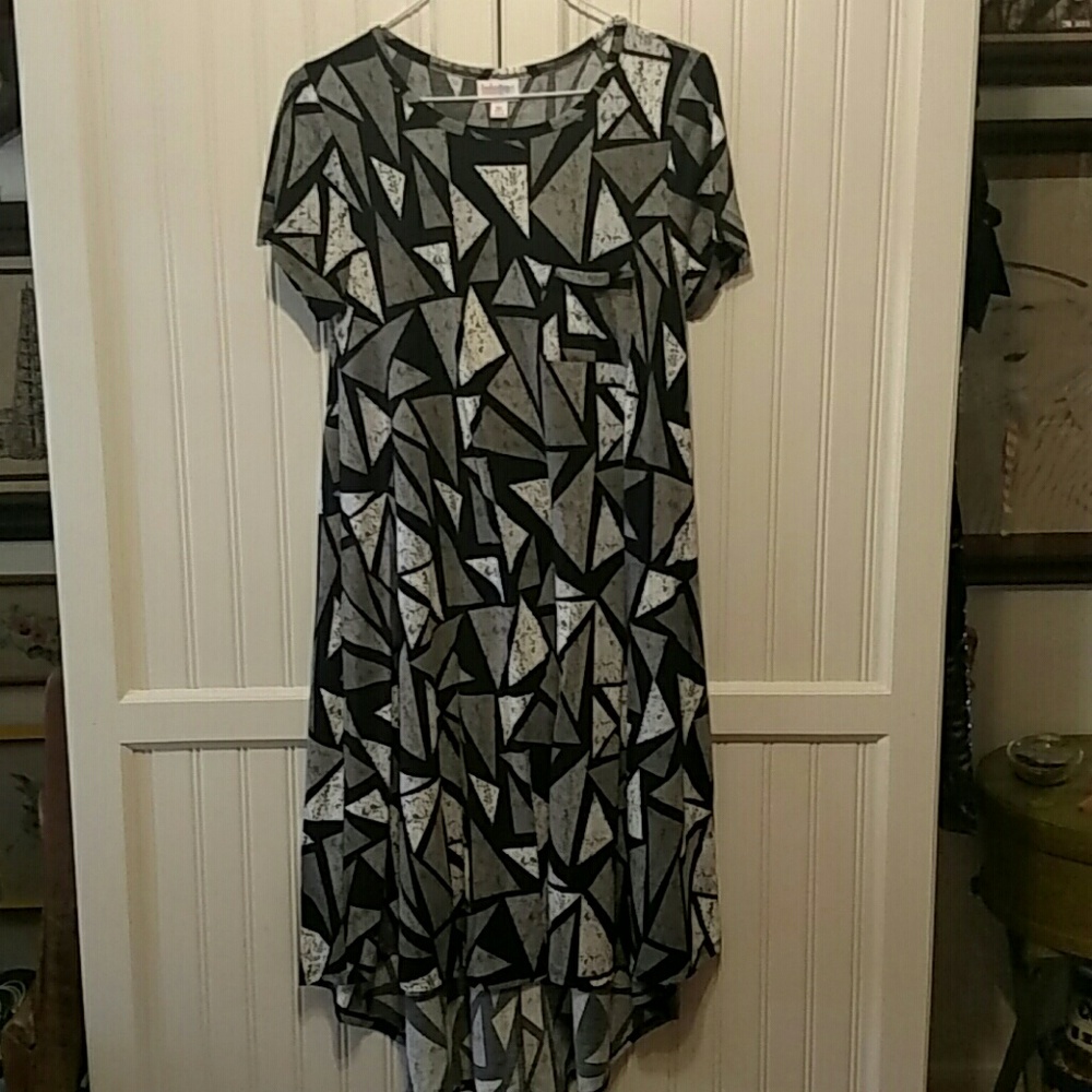LuLaRoe Carly